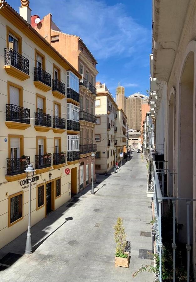Apartamento En El Centro, Tranquilo Y Luminoso Malaga Exterior photo